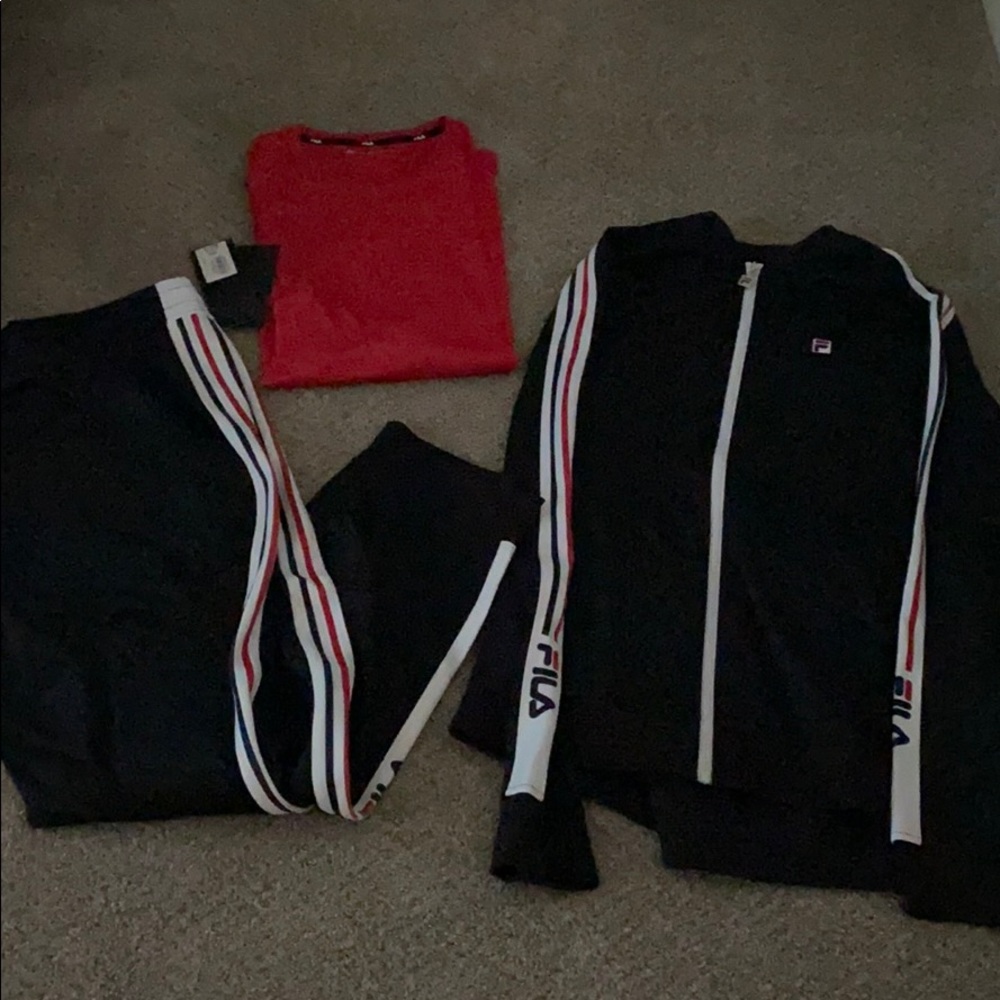 Men’s fila set